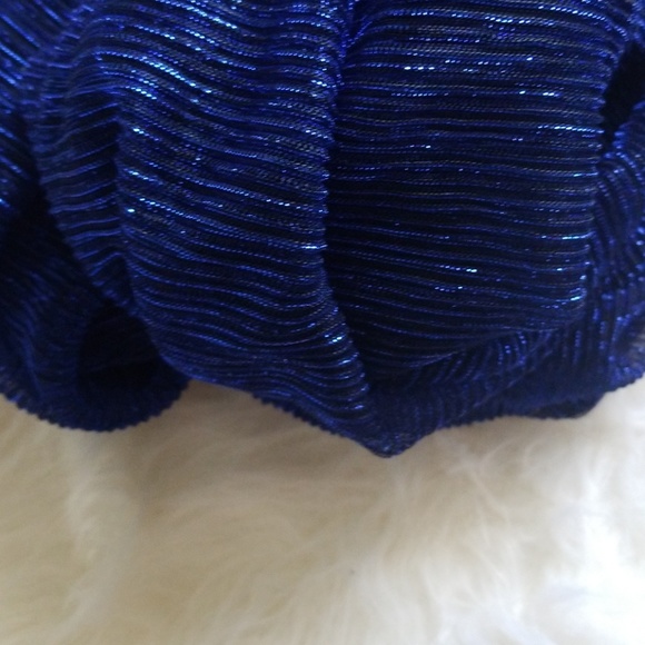 Shimmiry scarf - Picture 2 of 3